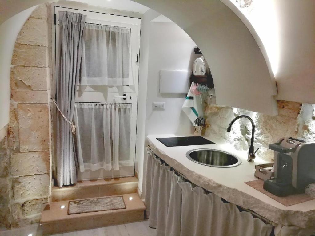 Archetto Bianco Bed & Breakfast มาร์ตินาฟรังกา ภายนอก รูปภาพ