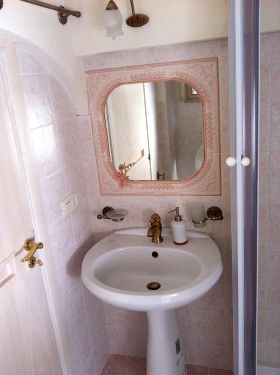Archetto Bianco Bed & Breakfast มาร์ตินาฟรังกา ภายนอก รูปภาพ