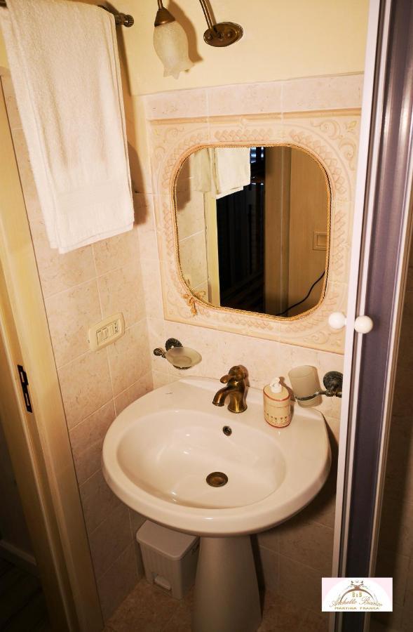 Archetto Bianco Bed & Breakfast มาร์ตินาฟรังกา ภายนอก รูปภาพ