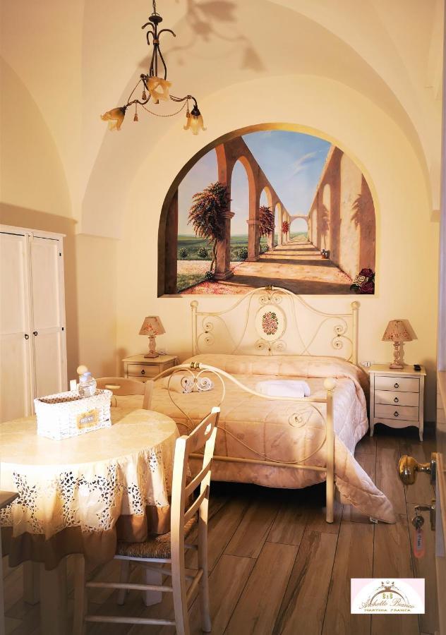 Archetto Bianco Bed & Breakfast มาร์ตินาฟรังกา ภายนอก รูปภาพ